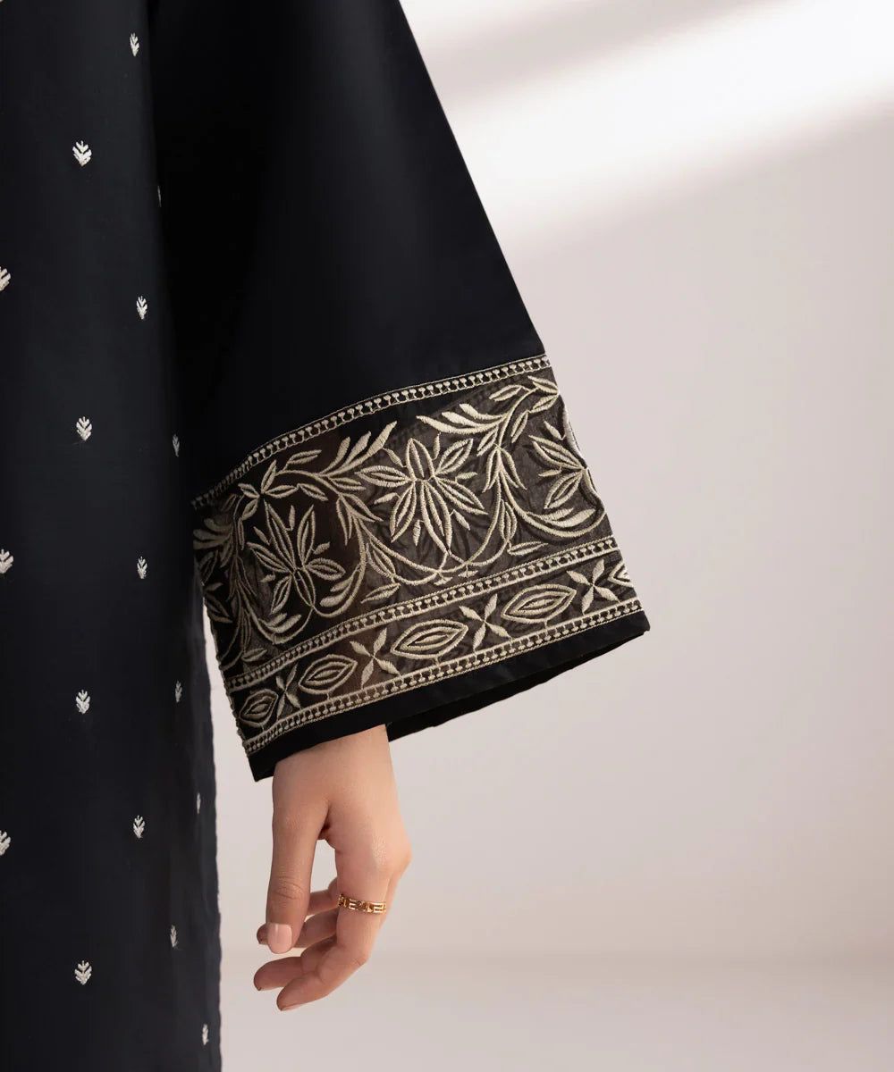 3PC LAWN EMBROIDERED SHIRT WITH DIGITAL PRINTED JACQUARD DUPATTA - 5027