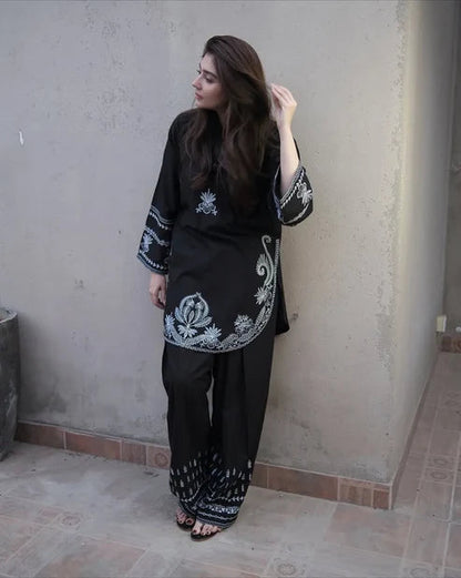 Lawn-2pc Embroidered-5100