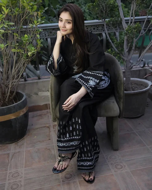 Lawn-2pc Embroidered-5100