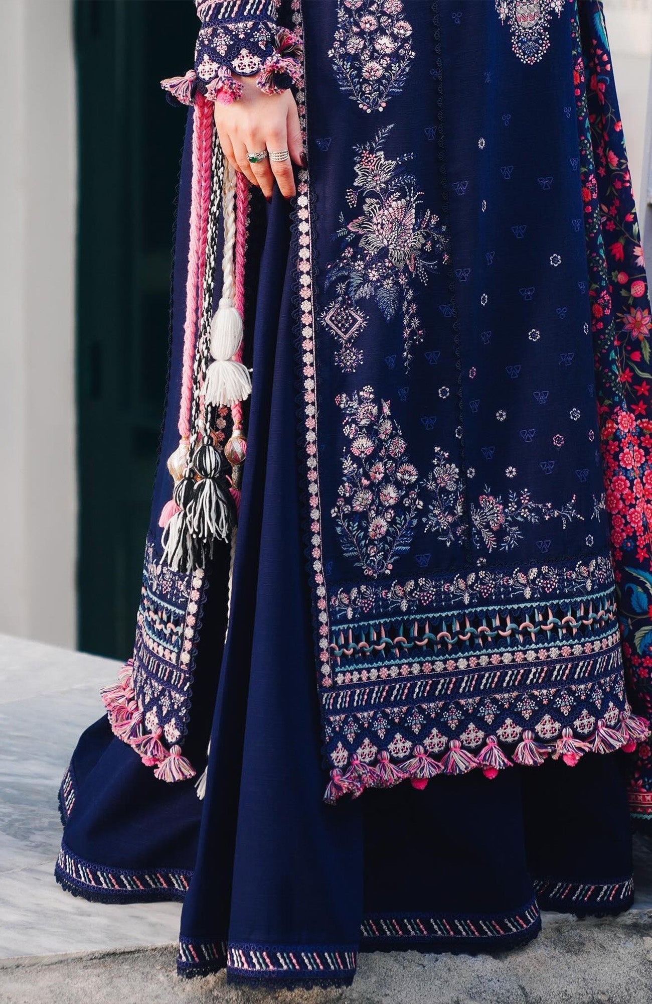 Lawn 3PC Embroidered with Digital Printed Jacquard Dupatta-5161