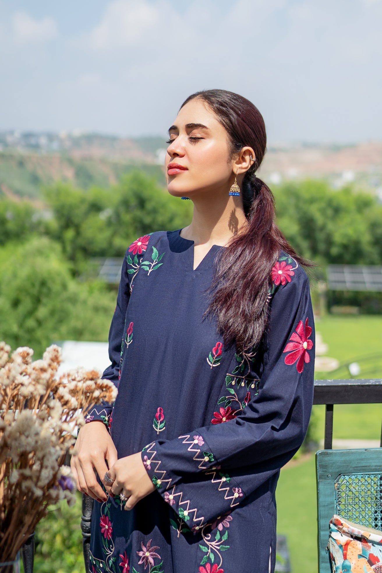 Lawn-2pc Embroidered-5081