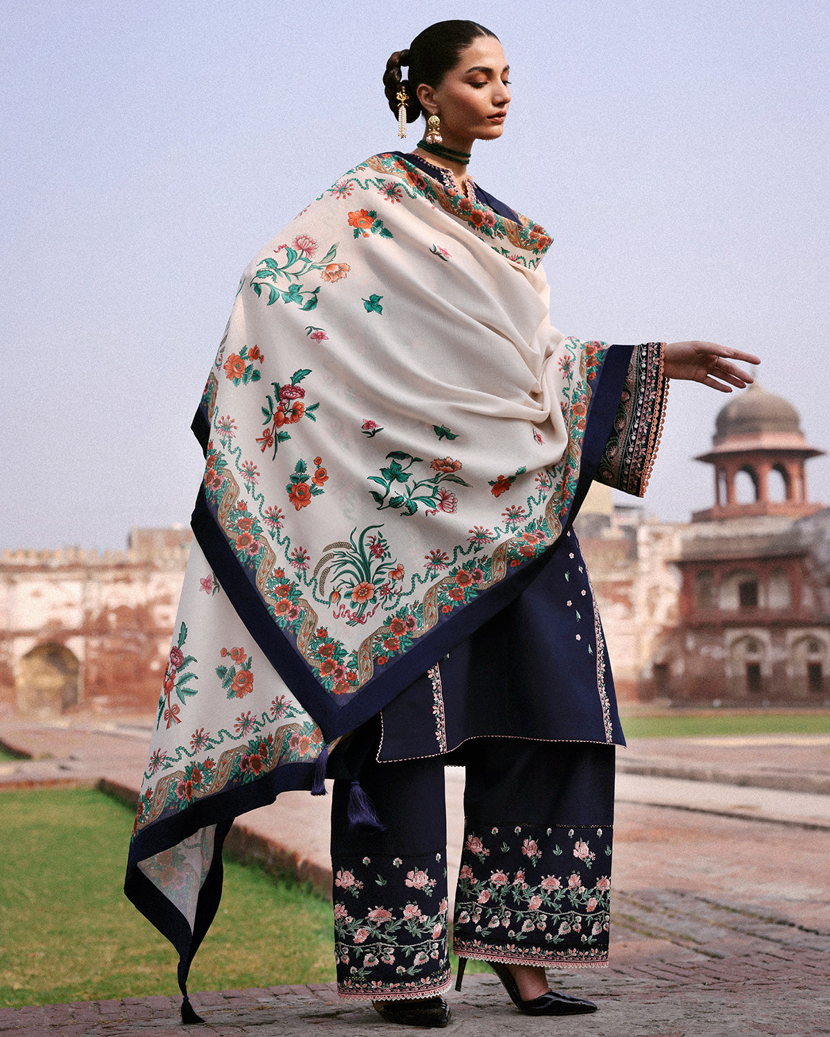 Lawn-3PC Embroidered Shirt With Digital Printed Jauqard Dupatta-5077