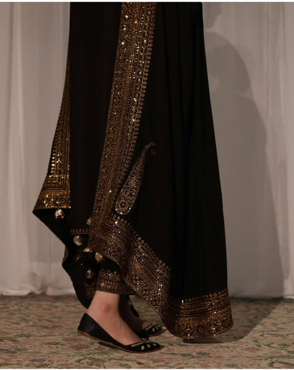 Lawn-3PC Embroidered Shirt with Organza Sequins Embroidered Dupatta- 5135
