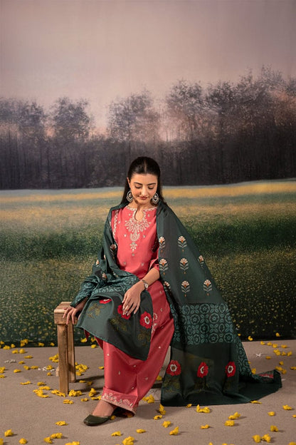 Lawn 3PC Embroidered with Digital Printed Jacquard Dupatta-5092