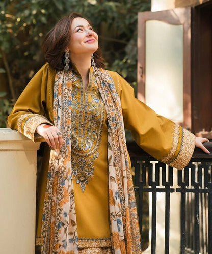 3PC LAWN PRINTED SHIRT WITH VOILE PRINTED DUAPTTA - 4019