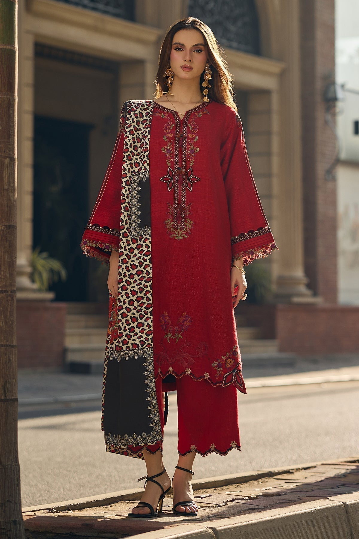Lawn-3PC Embroidered Shirt With Digital Printed Jauqard Dupatta-5049